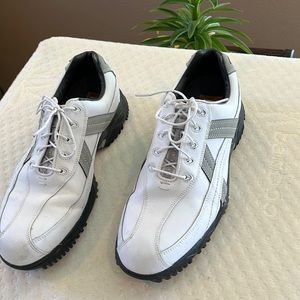 Mens Footjoy golf shoes size 91/2, excellent condition